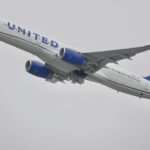 United Boeing 757-200 LAX