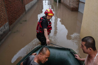 Anger in China Over Flooding of Towns, in Part, to Save Beijing