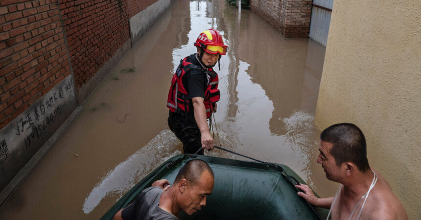 Anger in China Over Flooding of Towns, in Part, to Save Beijing