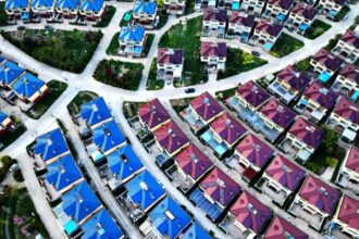 China's property troubles worsen, ramping calls for bolder policy help