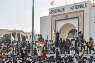 Coup Leaders in Niger Face Decision Time