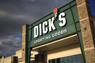 Dick's Sporting Goods (DKS) earnings Q2 2023