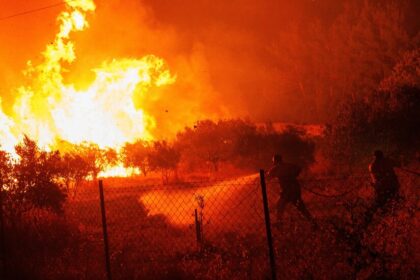 Greek Wildfire Burns for Fourth Straight Day