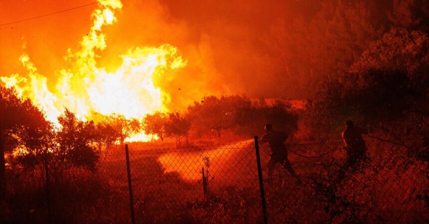 Greek Wildfire Burns for Fourth Straight Day