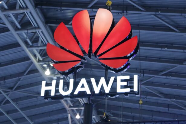 Huawei launches HarmonyOS 4 as it plots China smartphone revival