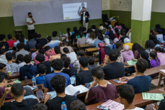 In Egypt, Public Classrooms Are Empty as Private Tutors Get Rich