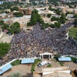 Demonstrators gather in Niamey in support of soldiers involved in putsch.