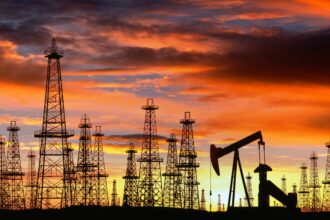 Oil eases from 4-month high as rally takes a breather