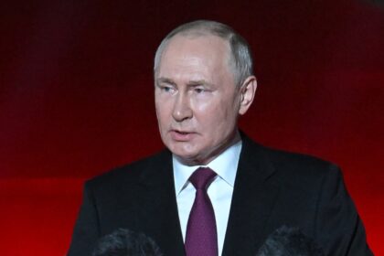 Plane crash will cement Putin's authority, Kremlin critic