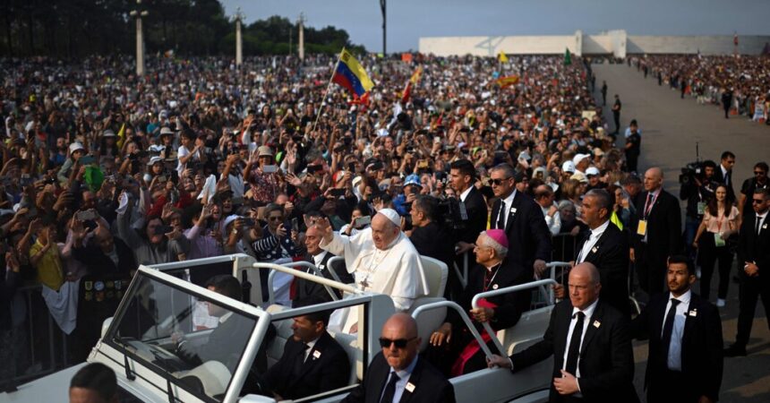 Pope Francis Declines to Condemn Russia at Fatima Shrine in Portugal