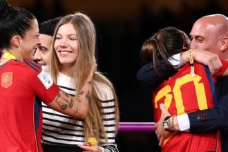Spanish Soccer Chief Finds His Defenders Backing Away