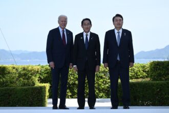 U.S. seeks to bring Japan and South Korea closer with eye on China