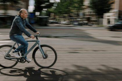VanMoof’s Bankruptcy Worries Owners of Electric Bikes
