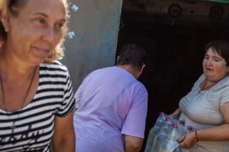 Villages on Ukraine’s Front Line Face a Constant Threat of Bombardment
