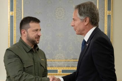 Blinken announces $1 billion Ukraine aid package in surprise visit