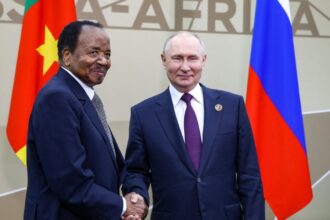Cameroonian president Paul Biya and his Russian counterpart Vladimir Putin at the Russia-Africa summit in Saint Petersburg on 28 July 2023.