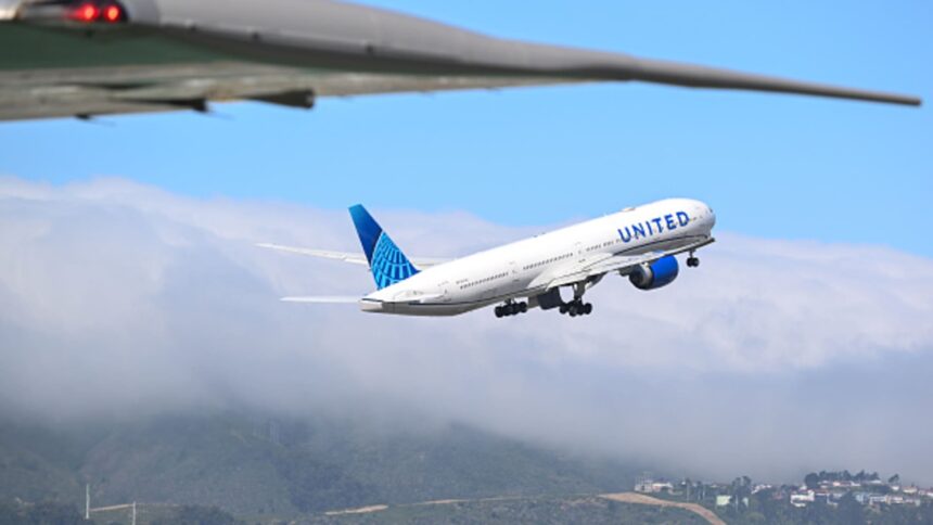 FAA issues nationwide ground stop for United Airlines flights