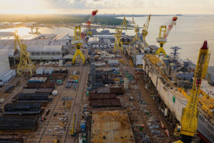 Facing Threats, U.S. Navy Struggles to Modernize Its Ships
