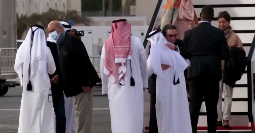 Freed Americans Arrive in Qatar From Iran