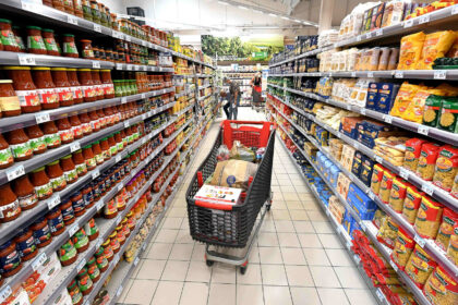 French grocery chain adds 'shrinkflation' labels to products