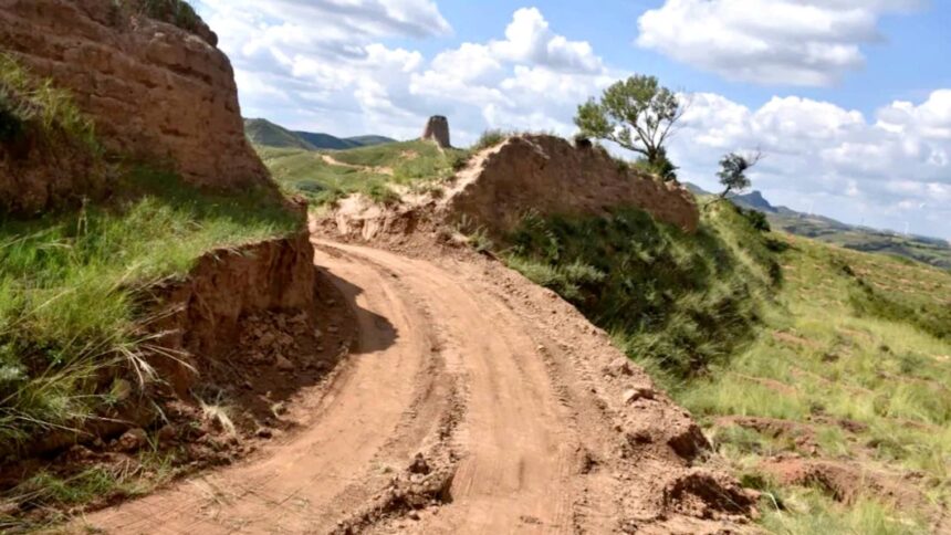 Great Wall of China damaged by pair wanting a shortcut for vehicle