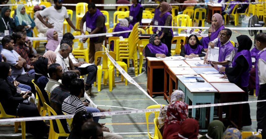 Maldives Votes in Presidential Runoff Overshadowed by India and China