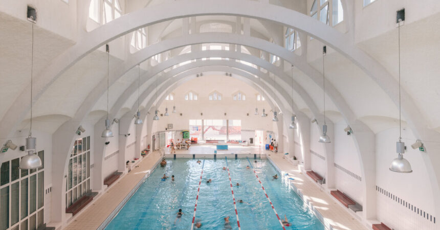 Parisian Pools, Up Close and Personal