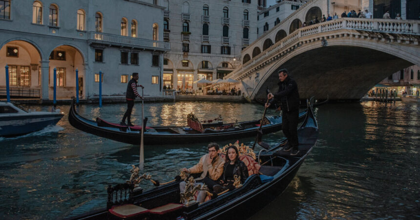 Venice to Charge Entry Fee for Tourists on Busy Days