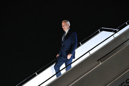 Vietnam in Secret Talks to Buy Arms From Russia