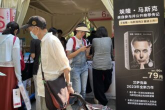 Walter Isaacson's new Elon Musk bio takes off in China