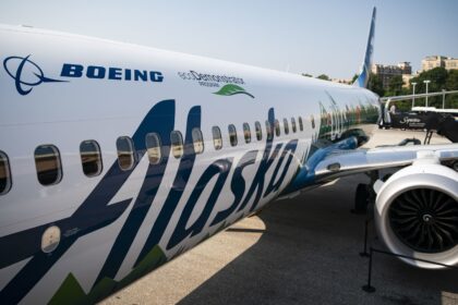 Alaska Airlines flight diverts after off duty pilot tried to interfere with engines