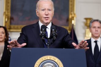 Biden seeks $105 billion for Ukraine, Israel, Taiwan, border