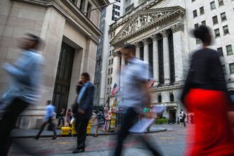 Big banks cut thousands of jobs, more layoffs coming