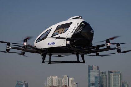 China lets Ehang operate fully autonomous, passenger-carrying air taxis