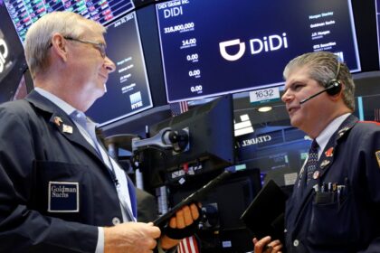 Chinese IPO listings overseas getting complicated, says NYSE's Ge