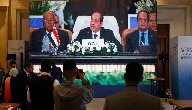 Egyptian president Abdel-Fattah al-Sissi opening the International Peace Summit in the country