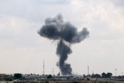 Egypt Offers No Exit as Deaths Soar in Gaza From Israeli Strikes