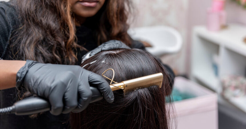 F.D.A. Plans to Ban Hair Straighteners With Formaldehyde