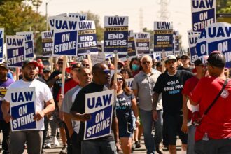 GM secures new $6 billion credit line as UAW strike costs $200 million