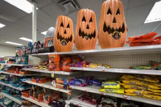 Halloween chocolate pricier this year as El Nino hits cocoa crop
