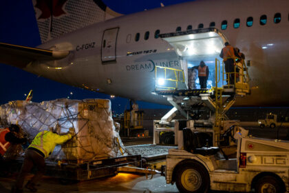 How $17.2 Million in Gold and Cash Disappeared From Toronto’s Airport
