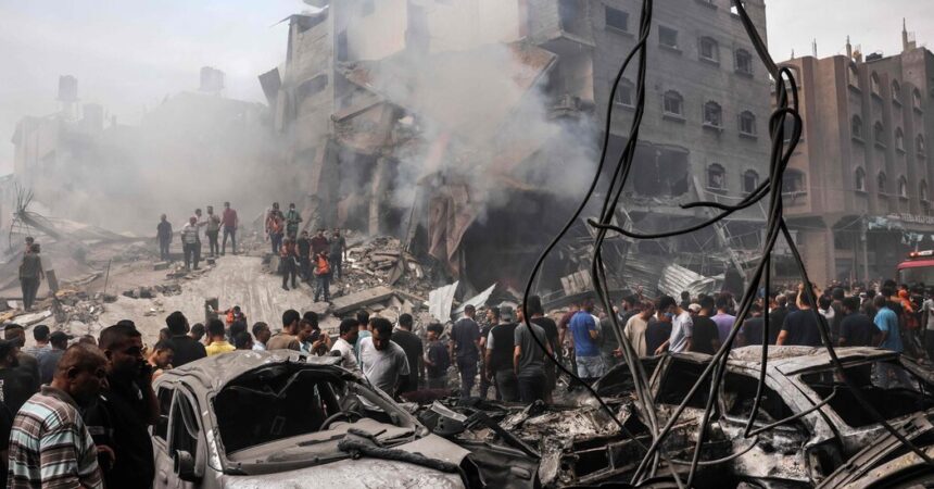 Israeli Airstrike Hits a Marketplace in Gaza, Killing Dozens