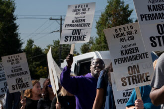 Kaiser Permanente Reaches Tentative Deal With Health Care Workers