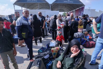 Up to 600 Americans are trapped in Gaza