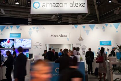 Amazon cuts 'several hundred' jobs in Alexa division