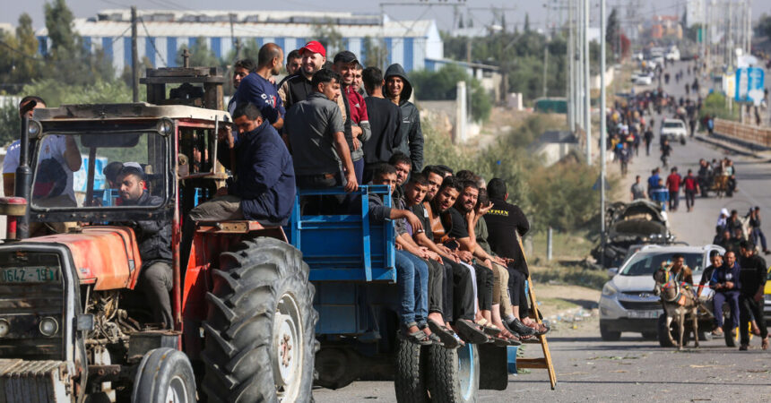 As Cease-Fire Takes Hold, Some Gazans Attempt a Treacherous Return Home