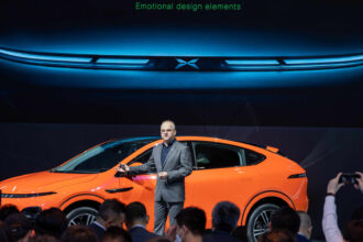 Chinese EV startups Xpeng, Li Auto deliver record cars in October