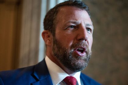 GOP Sen. Mullin challenges Teamsters boss to fight at Senate hearing