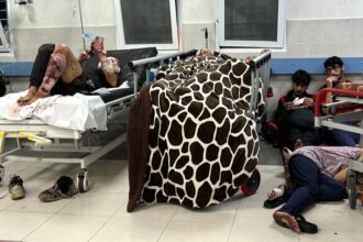 Gaza Hospitals Near Collapse as Fighting Rages Nearby