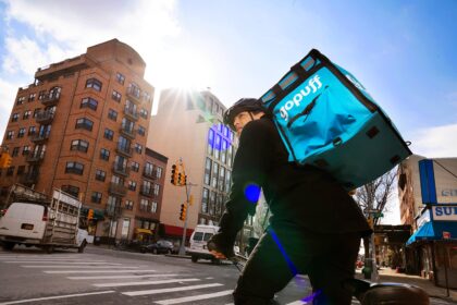 How to get $10 in monthly Gopuff credits for Chase cardholders